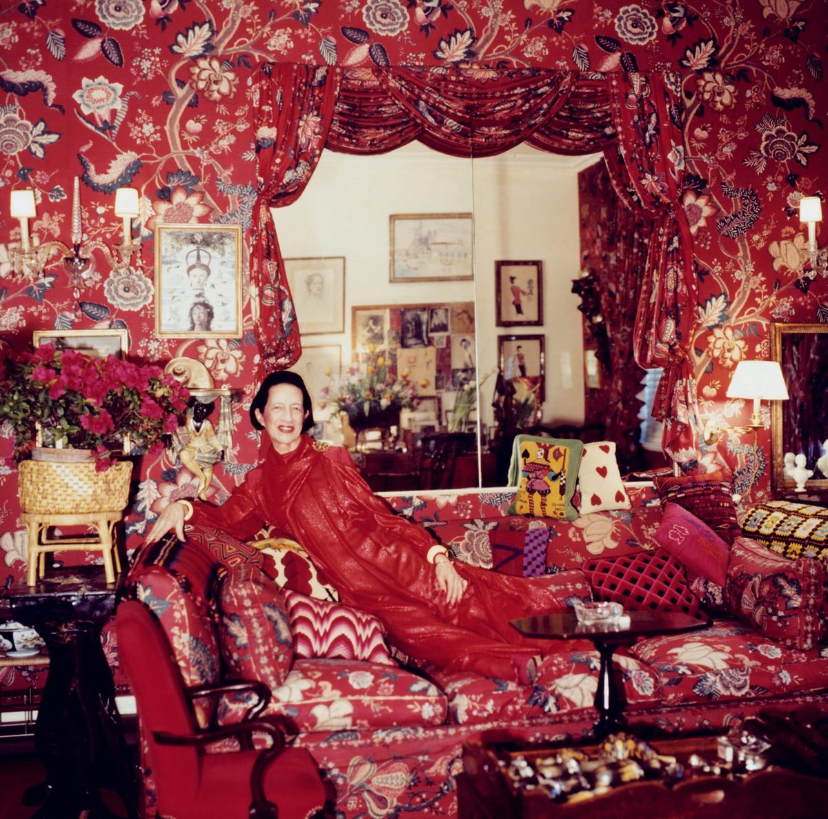 The Rise and Fall of the Neo-Romantics