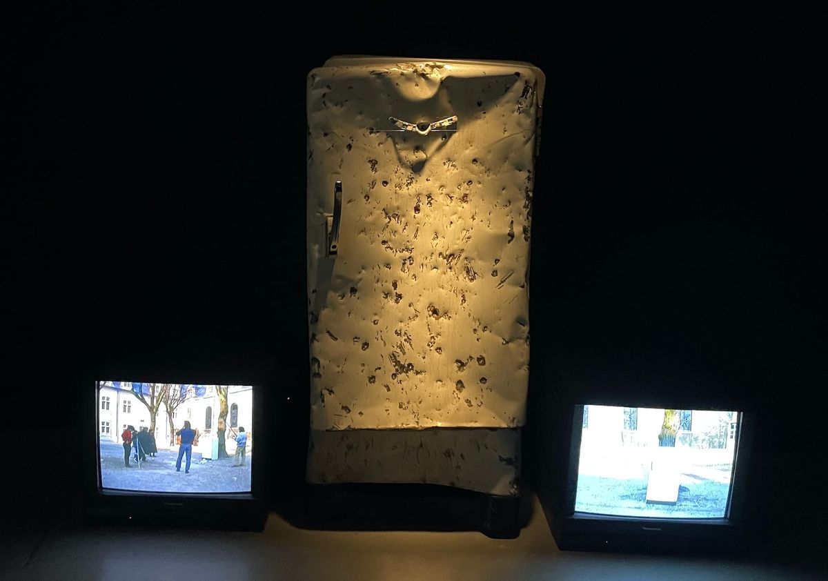 The Disappearing Art of Iberian Democracy