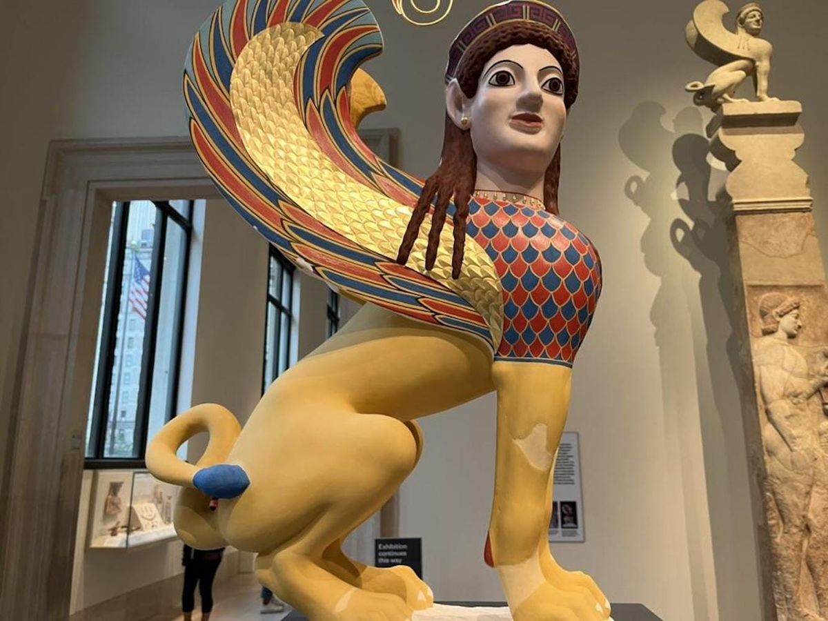 How White Elites Drained Ancient Art of Its Color