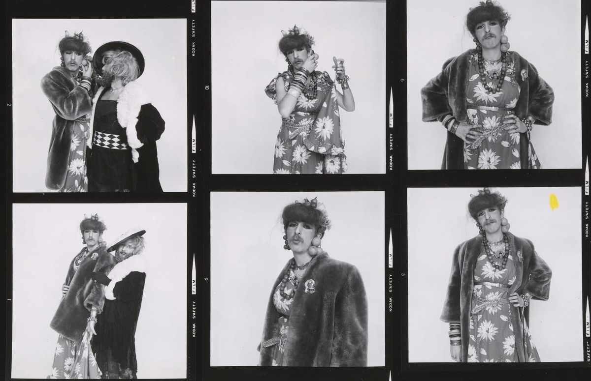 Should We See Peter Hujarâs Contact Sheets?