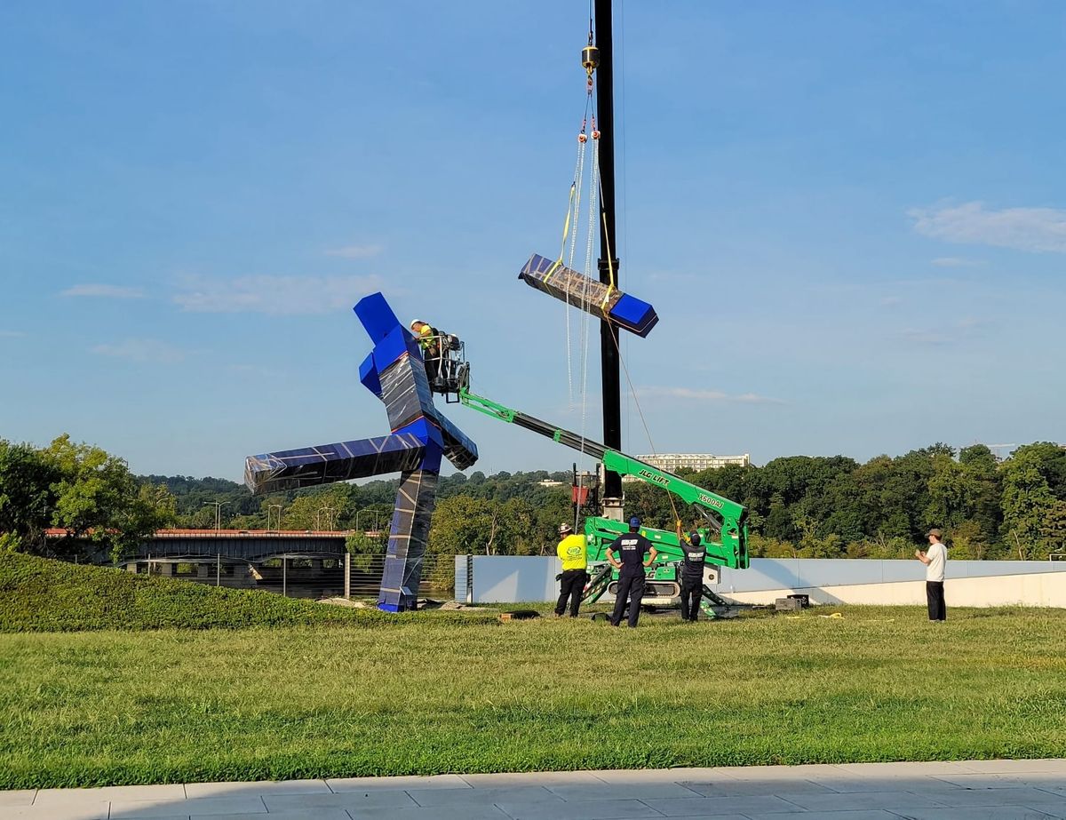 Critics Slam “Petty” Removal of Joel Shapiro Sculpture From Kennedy Center