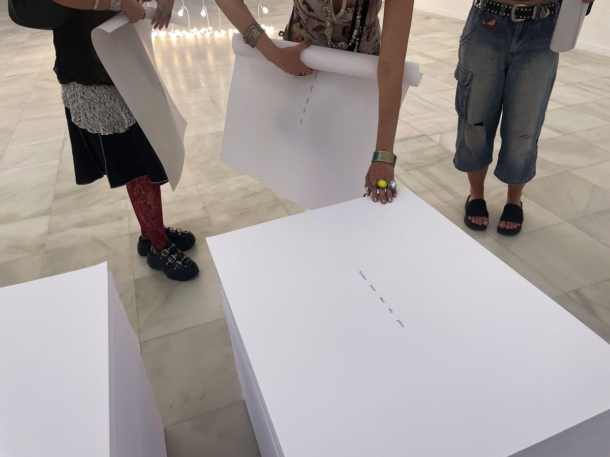 A Felix Gonzalez-Torres Exhibition Forgets What He Was Fighting For
