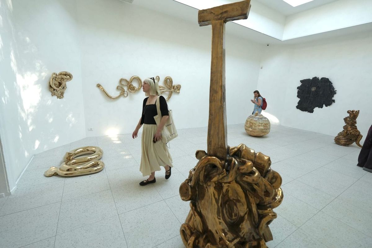 Surprise! US Pavilion Needs More Cash to Ship Works Home