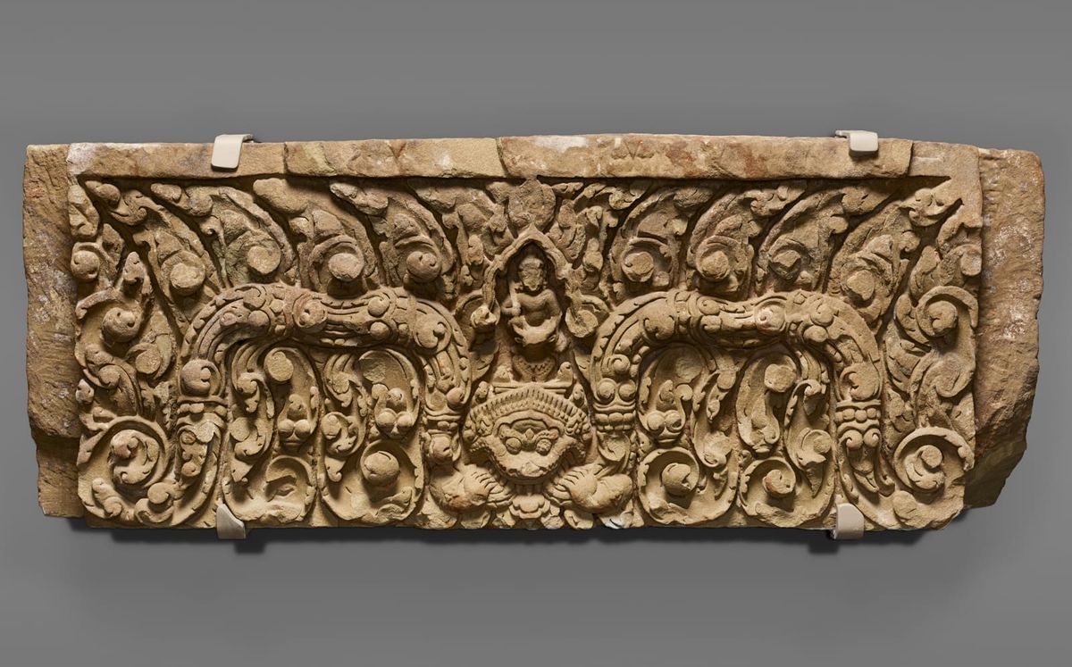After Five Decades in San Francisco, Two Lintels Repatriated to