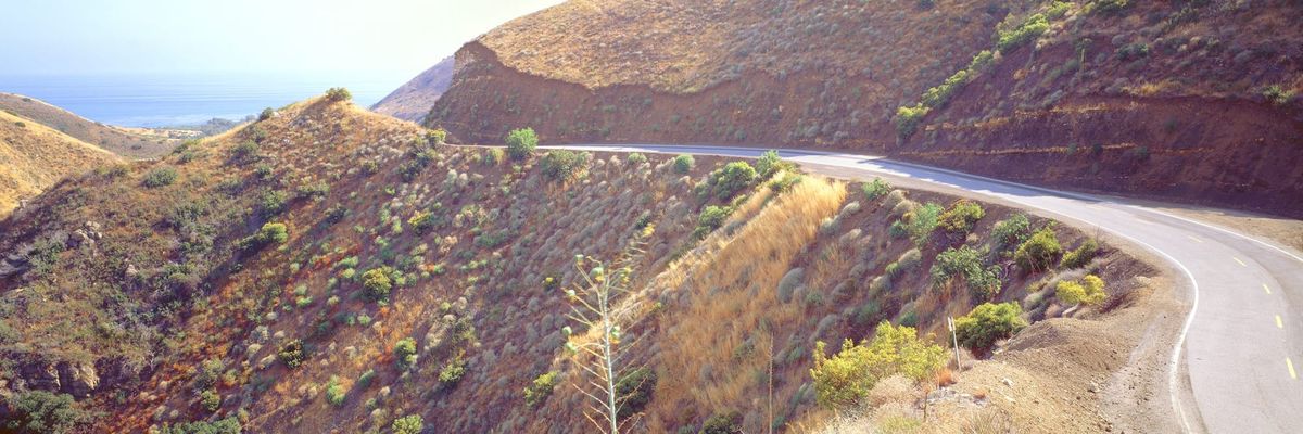 Mulholland Drive, Lushly Captured in Panorama