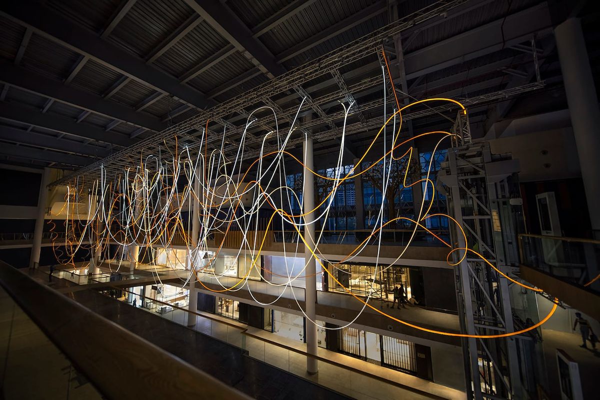 An Artist Brings Light to Mumbai