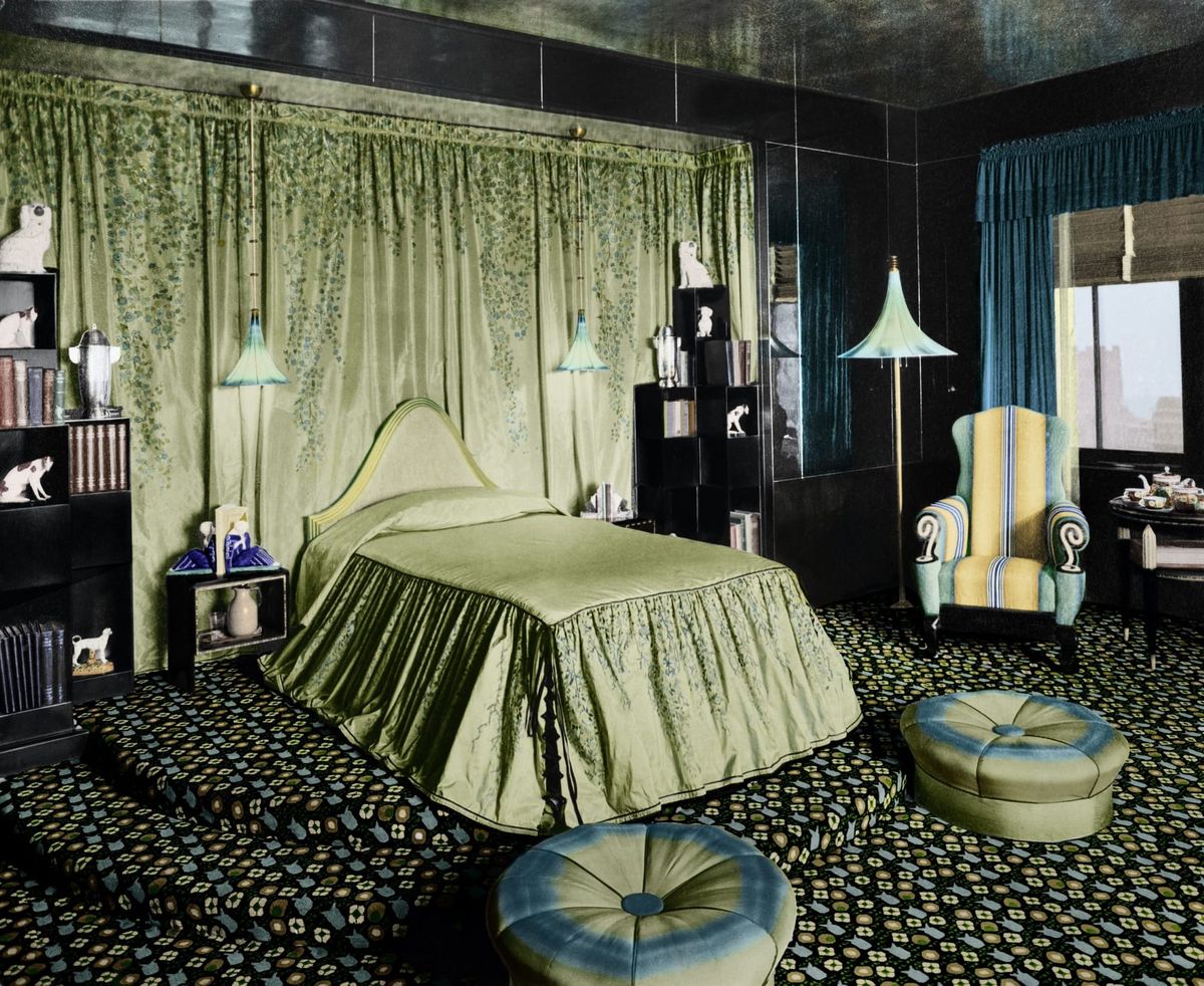 A Teenager’s Dreamy Art Deco Bedroom From 1929