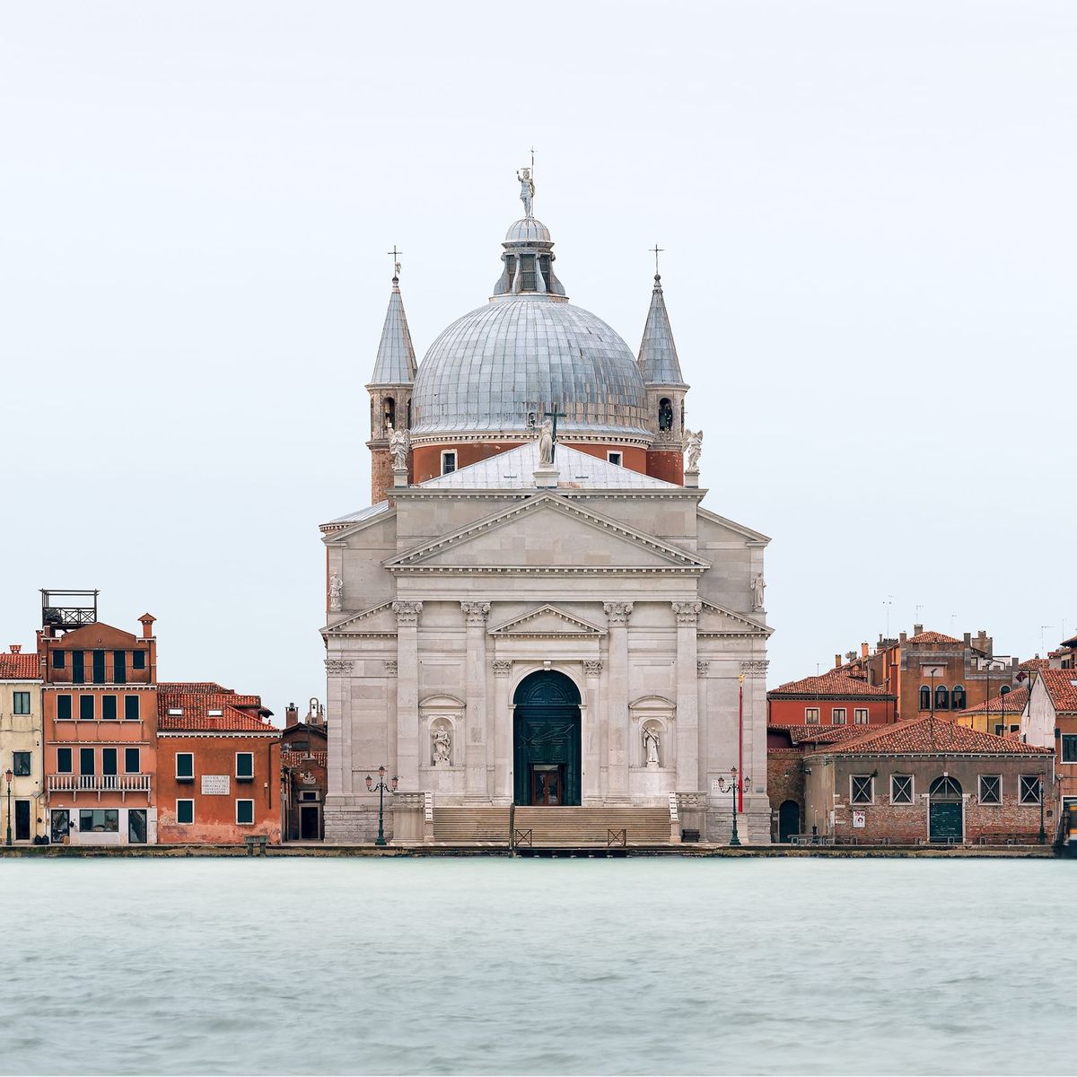 A Photographer Captures the Magic of Venice's Churches