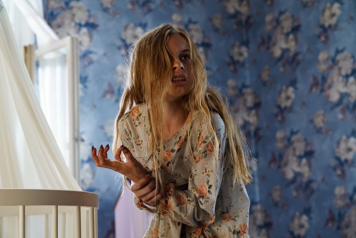 A Body Horror Tale With an Avian Twist