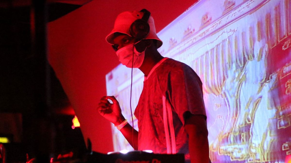 Still Hurting From the COVID Pandemic, DJs Turn to Digital Platforms