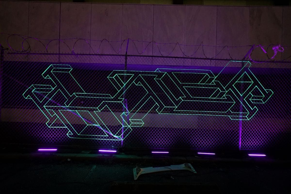 What's Threaded in Vegas, Stays in Vegas