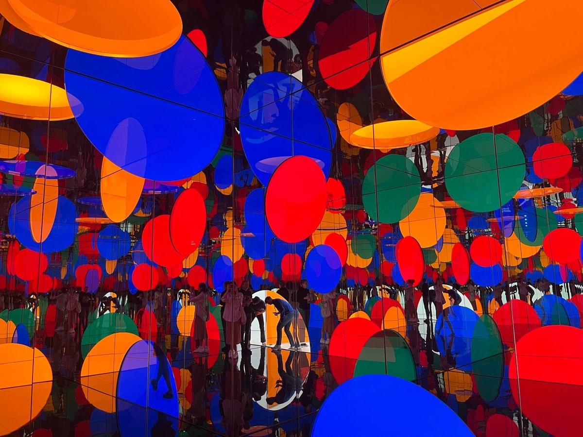 New Kusama NYC Show Draws Lines Down the Block