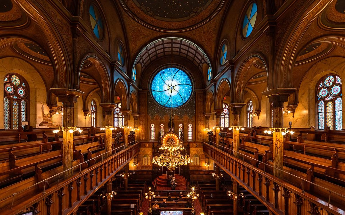 Multicultural Manhattan Synagogue Regains Its Past Splendor