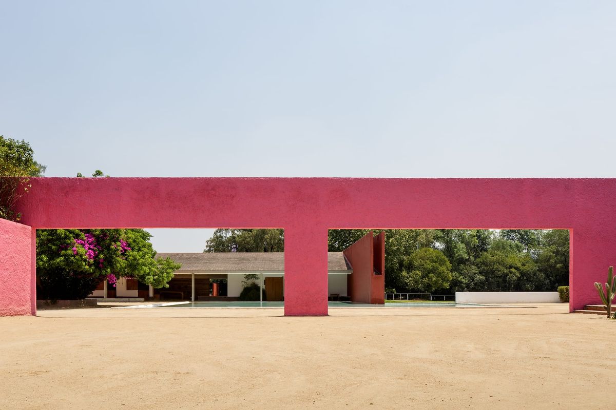 Luis Barragán’s Pink Equestrian Estate to Become a Public Arts Hub