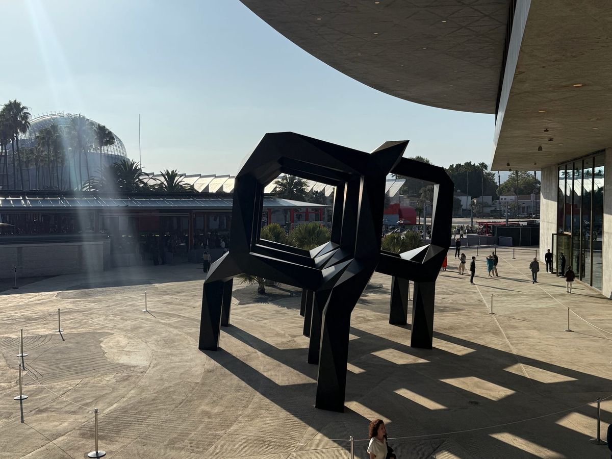 Revealing the Secrets Within a Hulking Tony Smith Sculpture