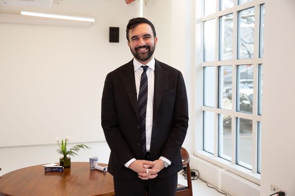 Mamdani Pulls a Marina Abramović at a Queens Museum