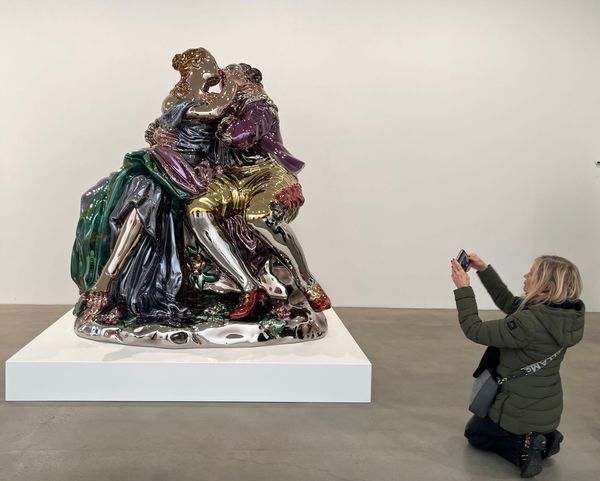 Jeff Koons’s Reflective Sculptures Mirror the One Percent