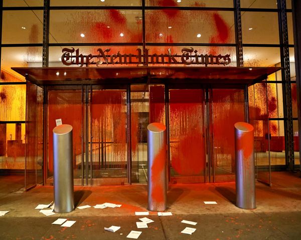 Manhattan DA Drops Charges Against Photographer Alexa Wilkinson