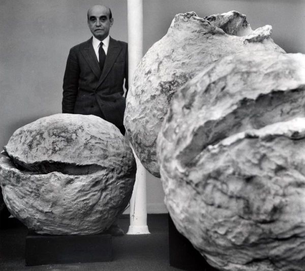 Lucio Fontana’s Third Dimension