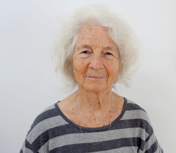 Simone Forti, Artist of Movement and Chance, Dies at 91