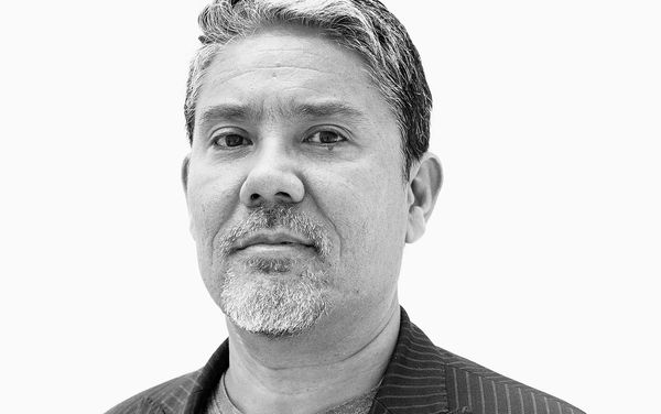 Paul Pfeiffer on the Spectacle of Politics