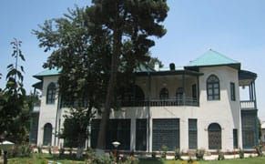 Touring Afghanistan's National Gallery