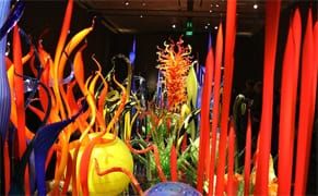 Dale Chihuly Mounts World's Biggest Bong Retrospective