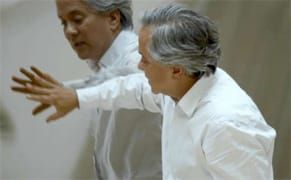 Anish Kapoor Snubs China, Supports Ai Weiwei