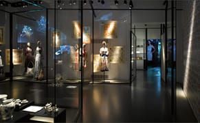 10 Fashion Museums to Visit Before You Die