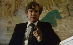 Influential Art Critic Robert Hughes, 74, Dies