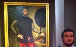 Man Finds His Doppelganger at Philadelphia Museum of Art