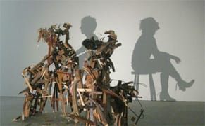 Gallery Photo Policies Versus the Aura of the Artwork