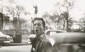 "I Noticed My Friends": Allen Ginsberg's Photography