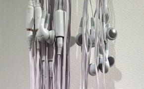 Latham Zearfoss Knits Together Materiality, Domestic Politics, and Queer Identity