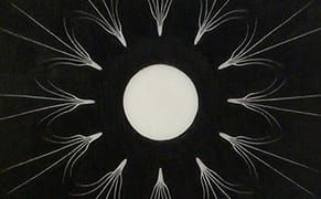 Lines of Spontaneous Jagged Contours