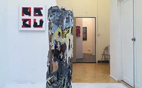 In the Digital Era, Old Media Still Packs a Knockout Punch