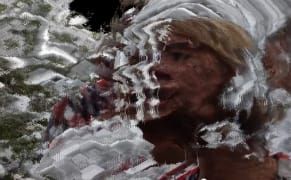 Experimental iPhone App Lets You Paint Light With Noise