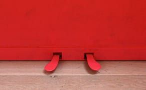 Vanquished Modernism Reconsidered in Pink