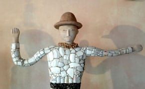 What Does It Mean to Be Alternative at the Museum of Everything?