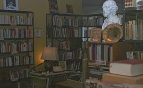 Bringing a Spanish-Language Used Bookstore to New York