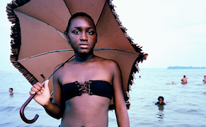 Photographing the 'Bronx Riviera,' New York's Unloved Beach