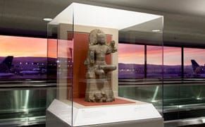 Curating at the Airport: The SFO Museum