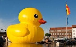 Doubled Dutchman Drubs Dubai in Duplicate Duckie Debacle [UPDATED]