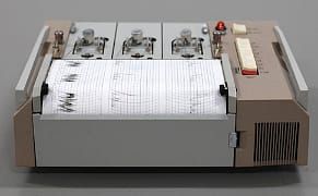 Artist Records Sound of the Earth 5 Miles Deep