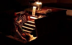 The Dense, Dark Tones of an Organ Mystic