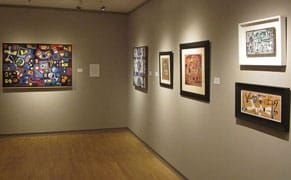 Sparkling in the Shadow of Ab-Ex