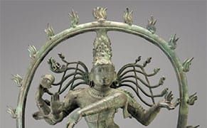 Smithsonian Digitizes 40,000 Artworks from Asia