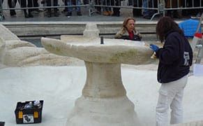 Will the Dutch Pay to Fix Bernini Fountain Trashed by Soccer Hooligans?