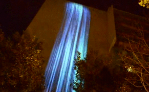 A Digital Waterfall That Illuminates the Threat of Air Pollution