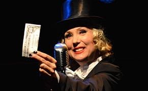 A Variety Show Brings Econ 101 to the Stage